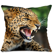 Leopard Portrait Pillows 43990993