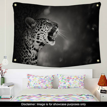 Leopard Portrait Wall Art 52783556