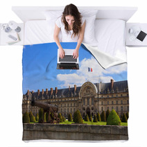 Les Invalides The National Residence Of The Invalids In Paris  Blankets 67991015