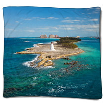 Lighthouse On Paradise Island Blankets 49906365