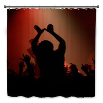 Live Concert - The Band And The Crowd Bath Decor 5510355