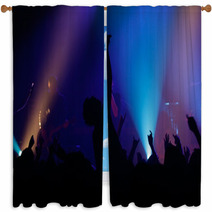 Live Concert - The Band And The Crowd Window Curtains 5510319