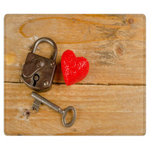 Lock And Key To A Heart Rugs 60315485