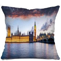 London At Dusk Pillows 60822213