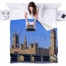 London, Parliament Building And Westminster Bridge Blankets 55039457