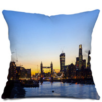 London Skyline Panoramic Pillows 67489616