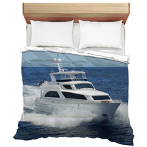 Luxury Yacht At Sea Bedding 64993076