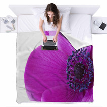Macro Inside A Purple Anemone Flower Blankets 49727134