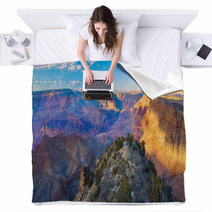 Majestic Vista Of The Grand Canyon Blankets 57724896