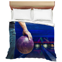 Man With Bowling Ball Bedding 51120898
