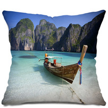  Maya Bay, Koh Phi Phi Ley, Thailand. Pillows 5876795