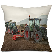 Mezzi Agricoli A Lavoro Pillows 64680151