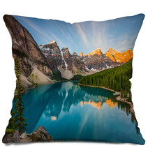 Moraine Lake Pillows 65121924
