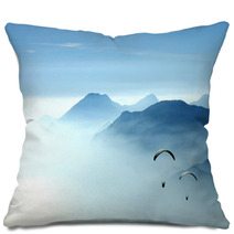Mountain Yumping Pillows 72136184