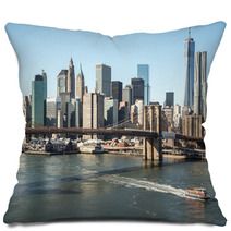 New York City Brooklyn Bridge Downtown Skyline Pillows 58367442