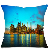 New York City Cityscape At Sunset Pillows 53690903