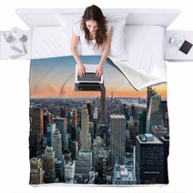 New York Skyline At Sunset Blankets 60595305