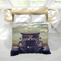 Old-fahioned Luxury Bedding 42592710