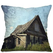 Old Rural House Pillows 68429894