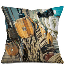 Old Sailing Ship - Tackle And Ropes Pillows 65365872