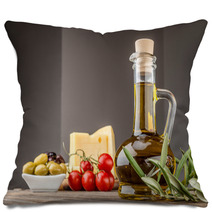 Olives Oil Green Olive Cheese Cherry Tomato Pillows 67888118