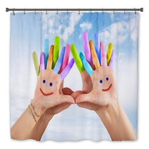 Painted Hands With Smile Bath Decor 65761005