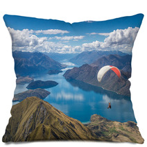 Parachuting In Wanaka, New Zealand Pillows 92057259