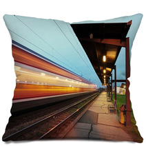 Passanger Station With Motion Train Pillows 60612326