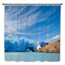 Perito Moreno Glacier, Patagonia, Argentina. Bath Decor 37418439