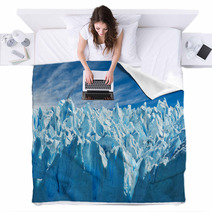 Perito Moreno Glacier, Patagonia, Argentina. Blankets 37735348