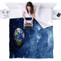 Planet Earth In Space Blankets 59086486