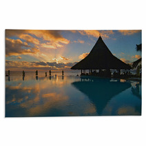 Pool And Bar Silhouetted Against A Spetacular Suns Rugs 87995