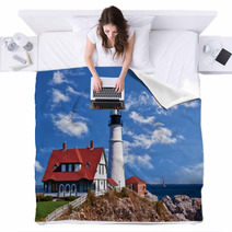 Portland Head Lighthouse In Cape Elizabeth, Maine Blankets 44085046