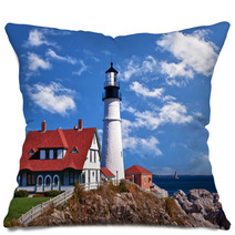 Portland Head Lighthouse In Cape Elizabeth, Maine Pillows 44085046