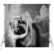 Portrait Of The Beautiful Naked Woman Backdrops 79877367