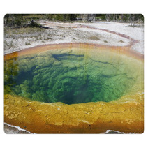 Pozza D'acqua Colorata Yellowstone,usa Rugs 60761241