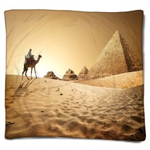 Pyramids In Desert Blankets 89970771