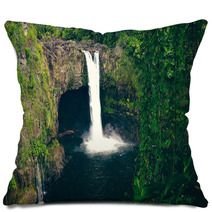Rainbow Falls In Hilo On The Big Island Of Hawaii Pillows 91382736