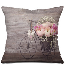 Ranunculus Flowers Pillows 62124626
