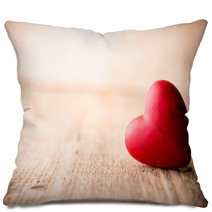 Red Heart. Pillows 60214820
