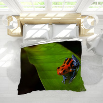 Red Poison Frog Bedding 37970174