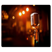 Retro Microphone On Stage Rugs 38595355