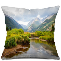 Rocky Mountain National Park Pillows 87115514