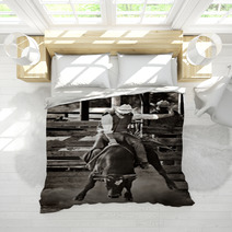 Rodeo Cowboy Bull Riding - Converted With Added Grain Bedding 3668216