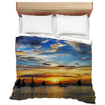 Sailing On Sunset. Boracay Island,Philippines Bedding 47728573