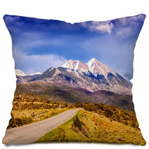 Scenic Loop Road, La Sal Mountains, Pillows 54762064
