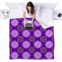 Seamless Pattern Of Purple And Pink Rhombuses Blankets 71090170
