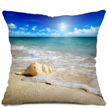 Seashell On The Beach (shallow DOF) Pillows 32416602