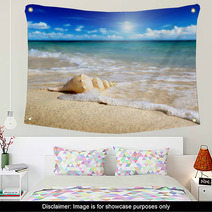 Seashell On The Beach (shallow DOF) Wall Art 32416602