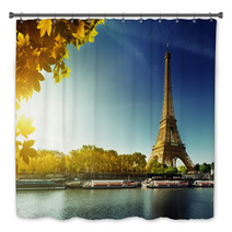 Seine In Paris With Eiffel Tower In Autumn Season Bath Decor 68288311